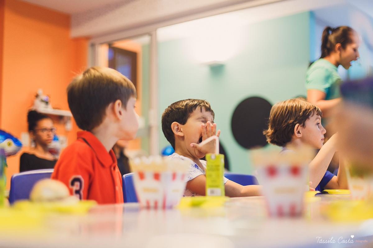 festa super animada em vitoria es, the little gym, enseada do suá, fotografia de festa infantil, tassila costa 