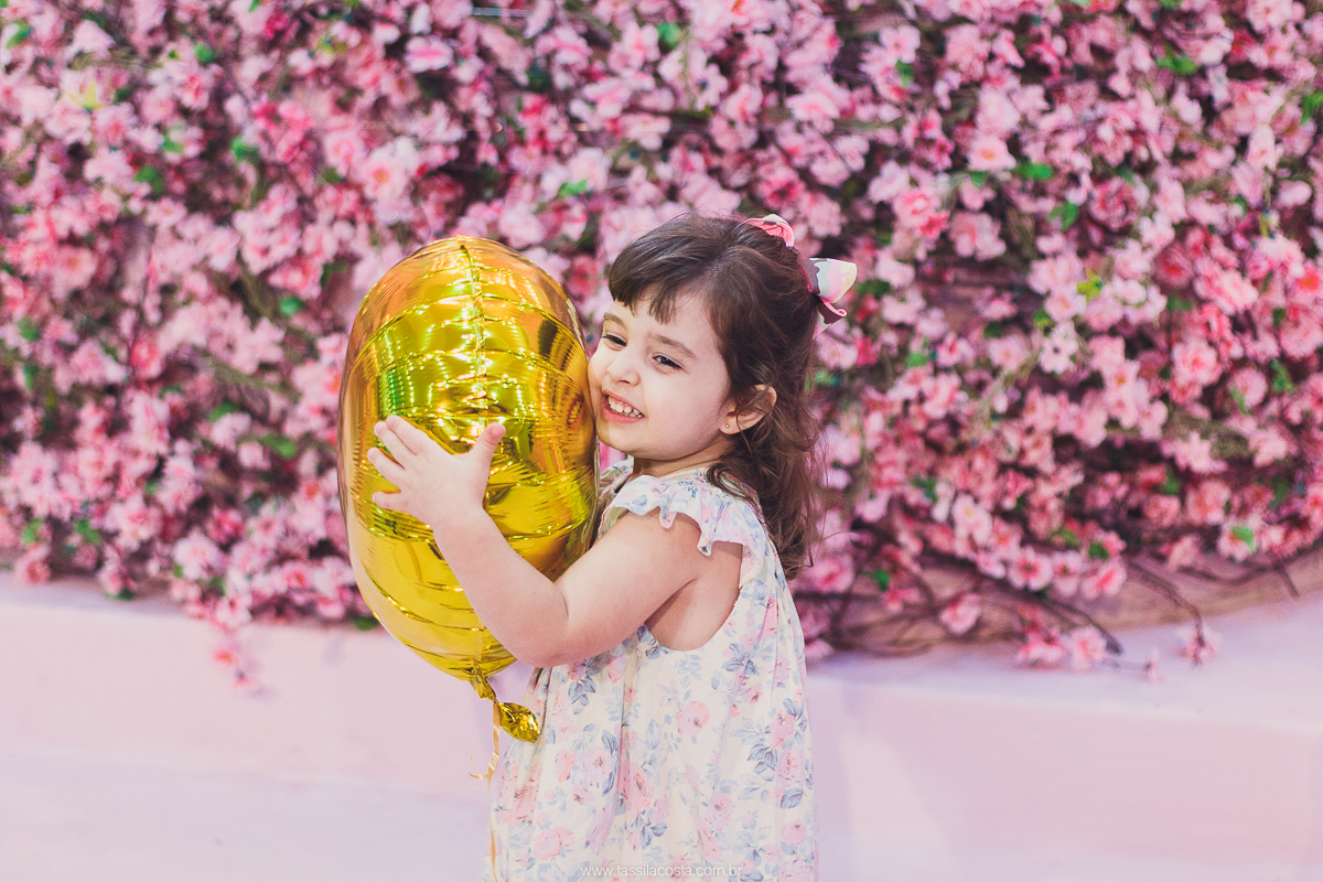 festa de menina no tema Carrossel, festa linda em vitória ES, cerimonial lindo em Vitória ES, fotografia de festa infantil, fotógrafa profissional de festa infantil, amo festas, cidade linda e festeira, Maya 1 ano, papais que amam festa, le Infance do ES