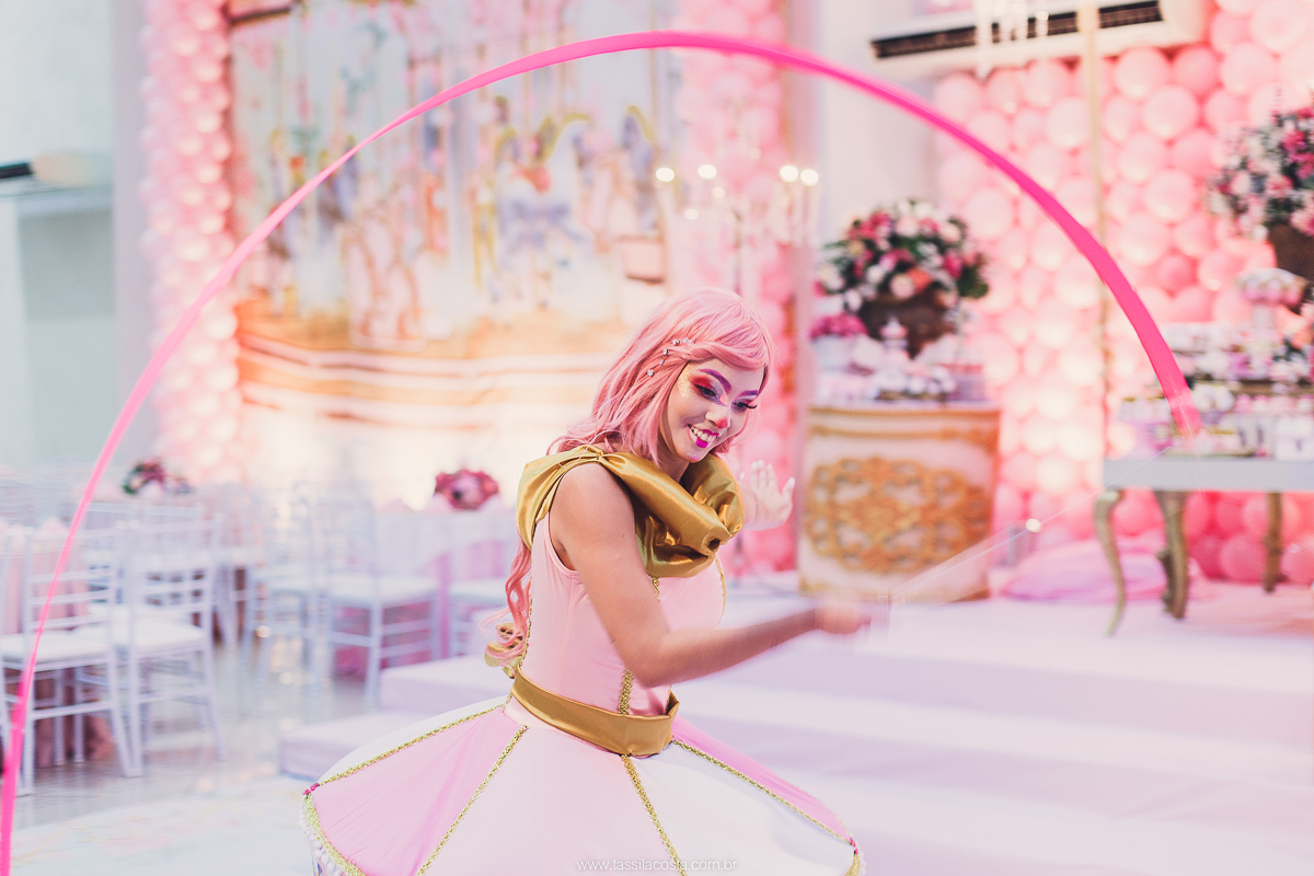 festa de menina no tema Carrossel, festa linda em vitória ES, cerimonial lindo em Vitória ES, fotografia de festa infantil, fotógrafa profissional de festa infantil, amo festas, cidade linda e festeira, Maya 1 ano, papais que amam festa, le Infance do ESf