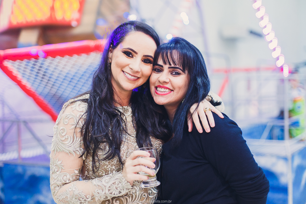 festa de menina no tema Carrossel, festa linda em vitória ES, cerimonial lindo em Vitória ES, fotografia de festa infantil, fotógrafa profissional de festa infantil, amo festas, cidade linda e festeira, Maya 1 ano, papais que amam festa, le Infance do ES