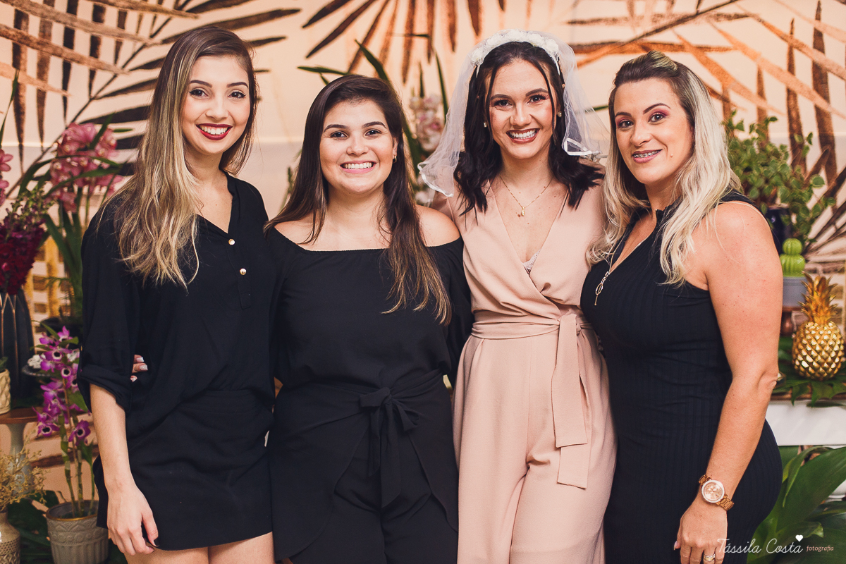 chá de panela, decor by Taís Vaz, decoração linda para chá de panela, chá de panela organizado por amigas, brincadeira para chá de panela, praia da costa - es