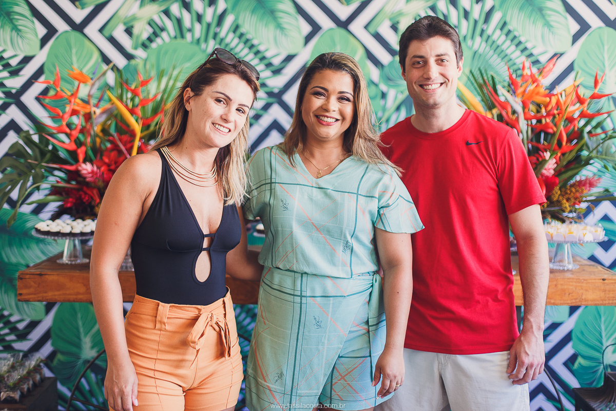 KEILA 42 ANOS, aniversário intimista, com buffet de Rico Gastronomia, fotografia de Tássila Costa, doces Regina Maynard, festa em Vila Velha ES