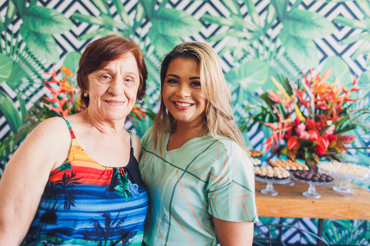 KEILA 42 ANOS, aniversário intimista, com buffet de Rico Gastronomia, fotografia de Tássila Costa, doces Regina Maynard, festa em Vila Velha ES