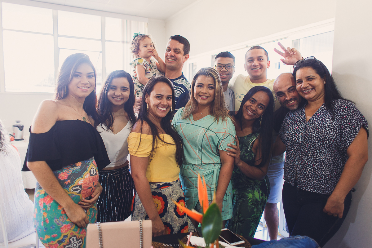KEILA 42 ANOS, aniversário intimista, com buffet de Rico Gastronomia, fotografia de Tássila Costa, doces Regina Maynard, festa em Vila Velha ES
