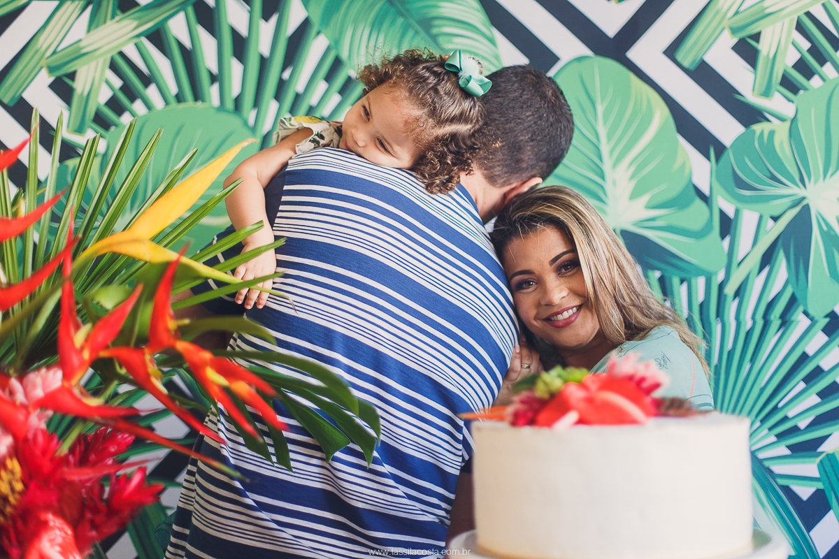 KEILA 42 ANOS, aniversário intimista, com buffet de Rico Gastronomia, fotografia de Tássila Costa, doces Regina Maynard, festa em Vila Velha ES