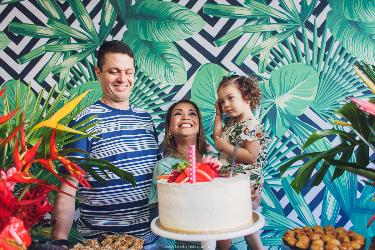 KEILA 42 ANOS, aniversário intimista, com buffet de Rico Gastronomia, fotografia de Tássila Costa, doces Regina Maynard, festa em Vila Velha ES