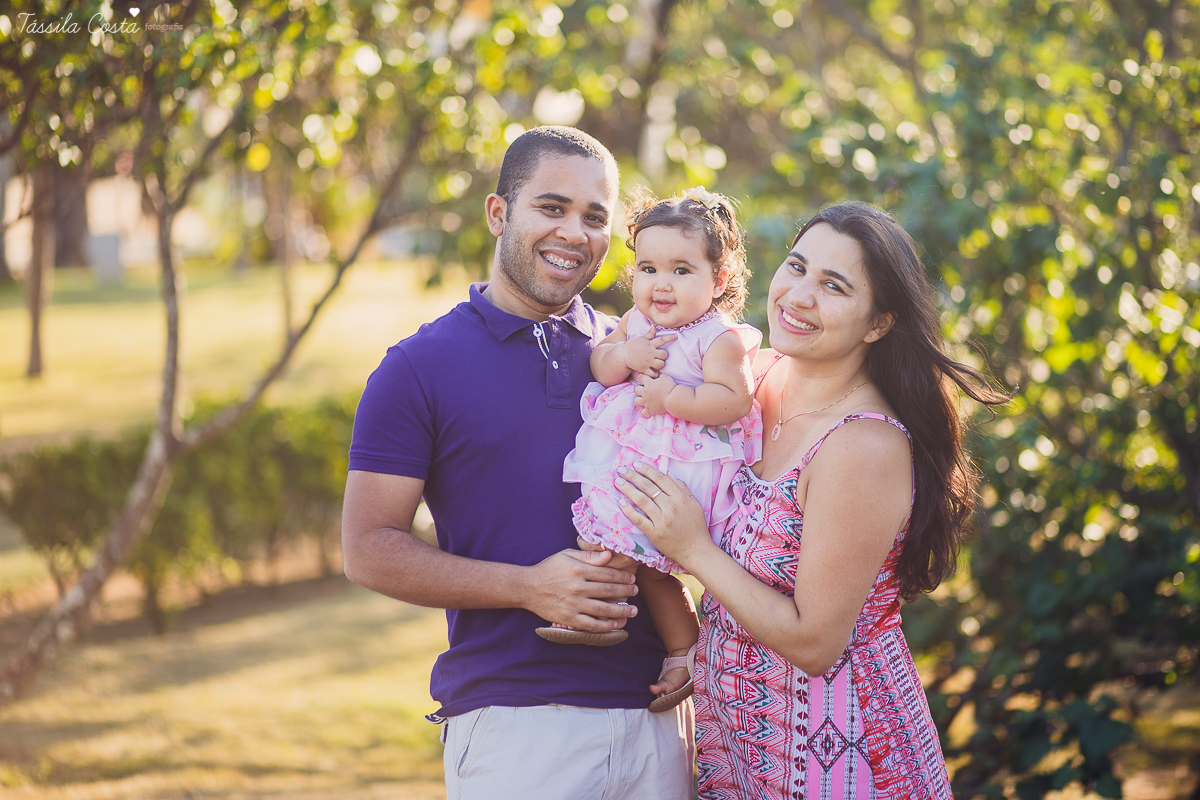 tássila costa, ensaio smash the cake, fotos lindas, familia especial, fotos de pré aniversário, 01 ano, manu 1 ano, aniversário dos sonhos, festa de vitória es, festa infantil em vix, cerimonial o mais legal, festa no O 