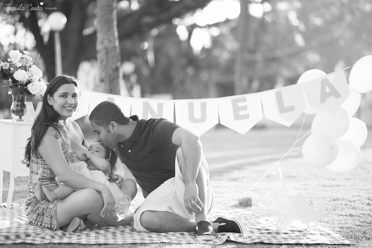 tássila costa, ensaio smash the cake, fotos lindas, familia especial, fotos de pré aniversário, 01 ano, manu 1 ano, aniversário dos sonhos, festa de vitória es, festa infantil em vix, cerimonial o mais legal, festa no O 