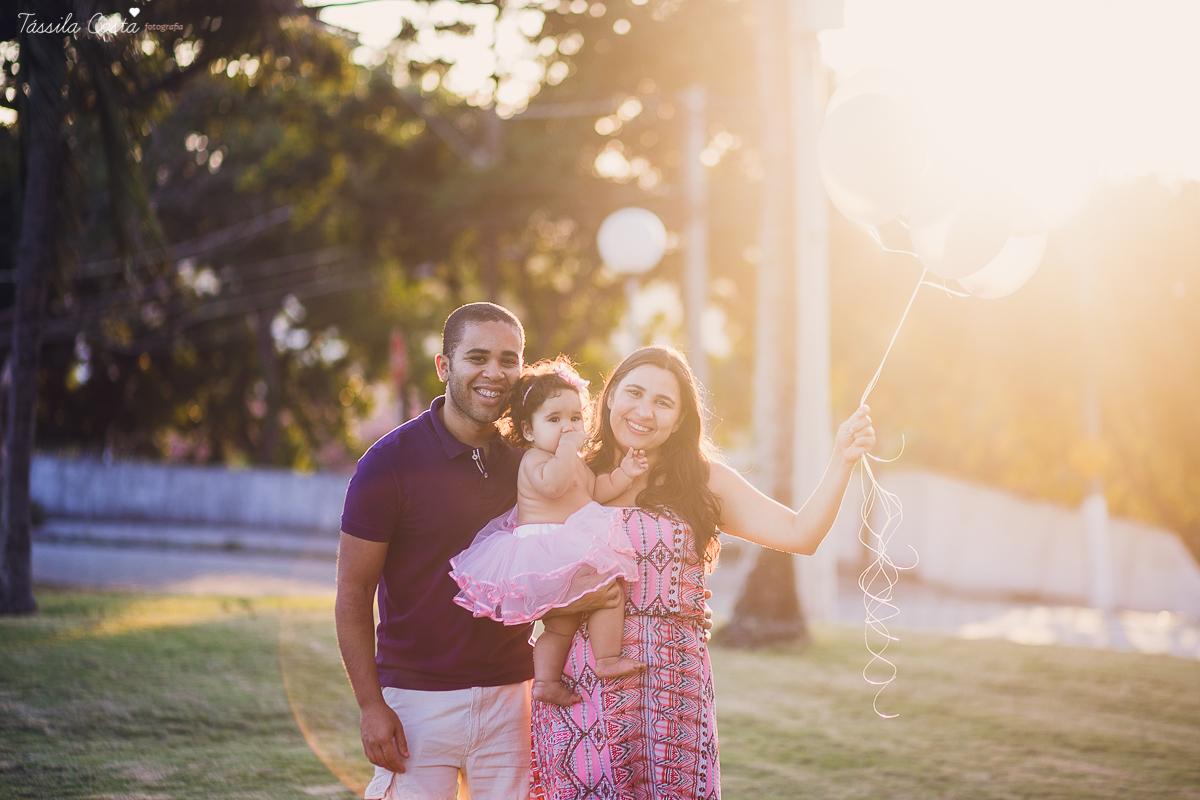 tássila costa, ensaio smash the cake, fotos lindas, familia especial, fotos de pré aniversário, 01 ano, manu 1 ano, aniversário dos sonhos, festa de vitória es, festa infantil em vix, cerimonial o mais legal, festa no O 