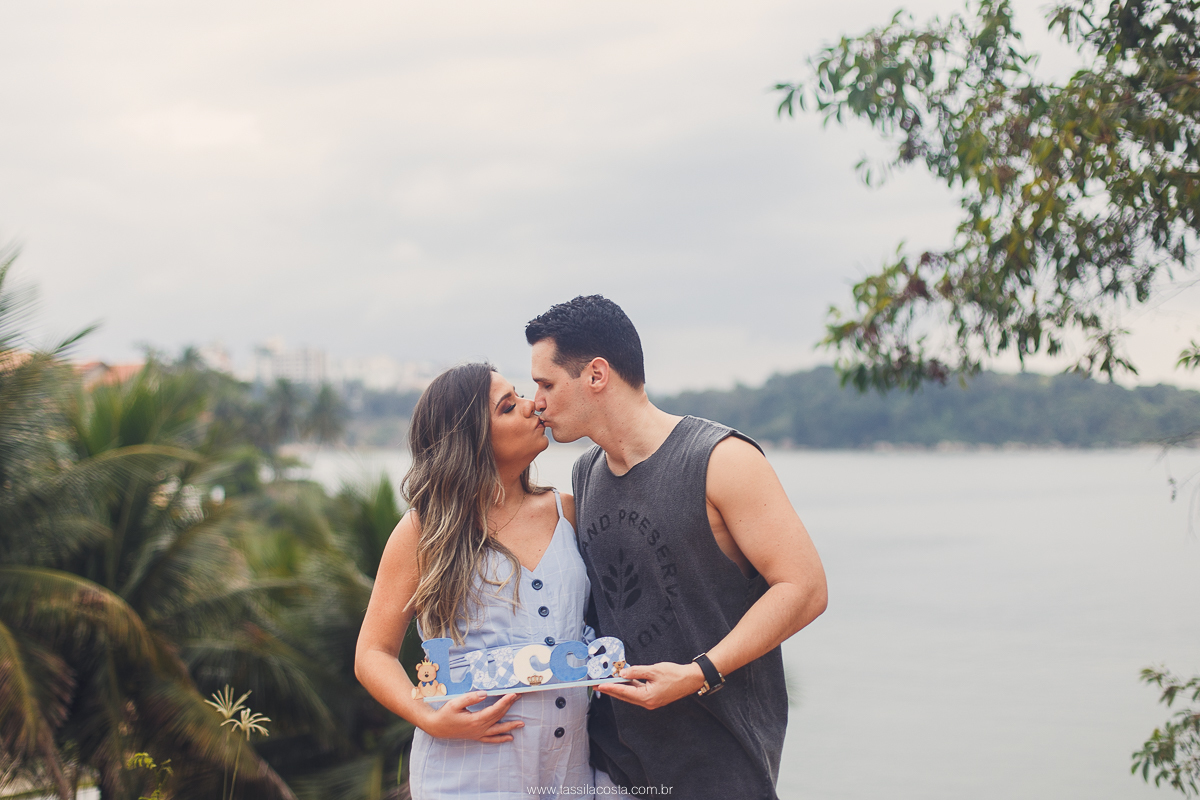 fotos de grávida feitas na Ilha do Frade, Vitória ES, Tássila Costa fotografia, o que vestir no ensaio gestante, mundo azul, Lucca vem aí, onde fotografar em Vitória ES, fotos de gestante, o que vestir no ensaio fotográfico de gestante, Tássila costa Foto