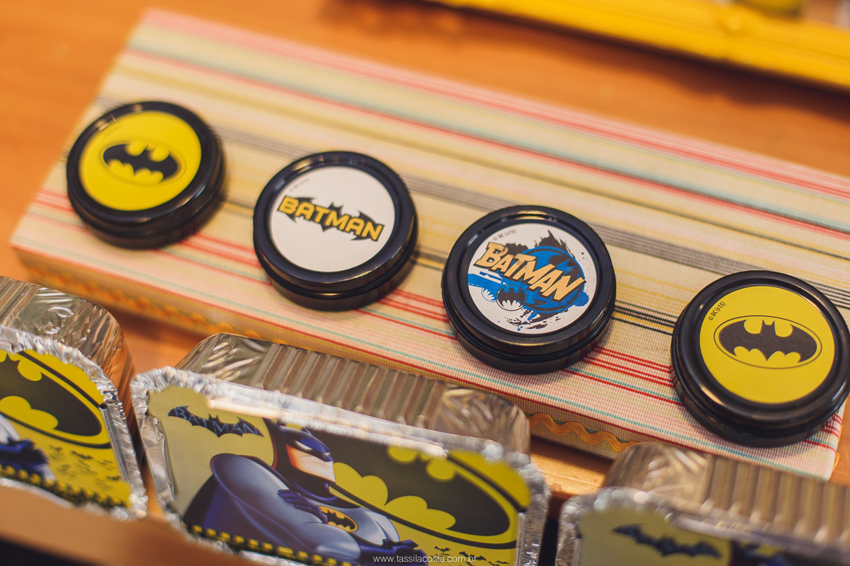 festa do Vitor, na brinquedoteca Na Brinca, tema do Batman, festa de menino, 4 anos, fotografia de festa infantil em Vitória ES, Tássila Costa ES, 