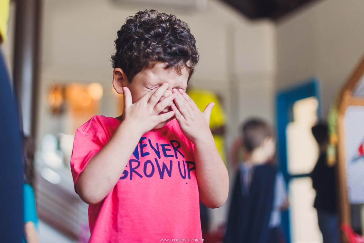 festa do Vitor, na brinquedoteca Na Brinca, tema do Batman, festa de menino, 4 anos, fotografia de festa infantil em Vitória ES, Tássila Costa ES, 