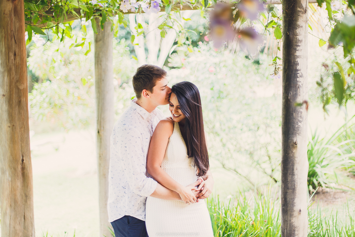 festa de noivado simples para família e amigos, Tássila costa fotografia, festa no sítio na família, Mayara e Lucas, Guarapari Recanto do Look