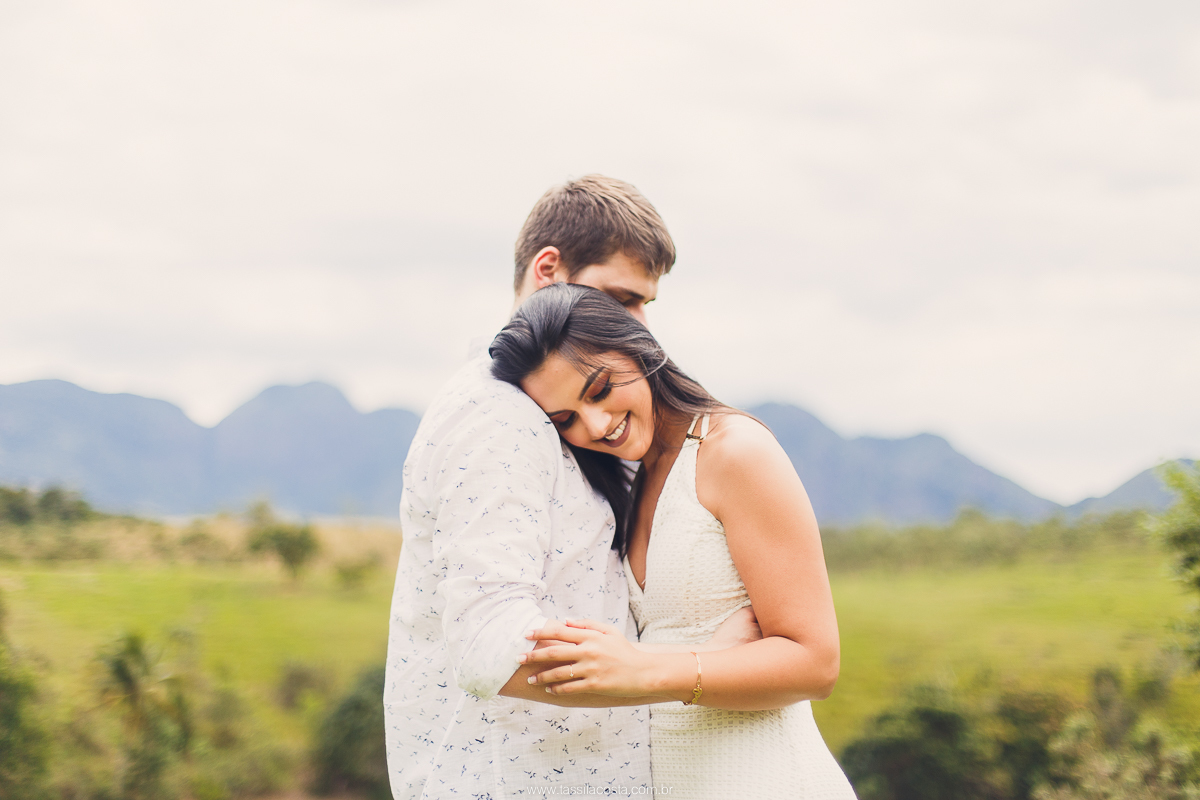 festa de noivado simples para família e amigos, Tássila costa fotografia, festa no sítio na família, Mayara e Lucas, Guarapari Recanto do Look