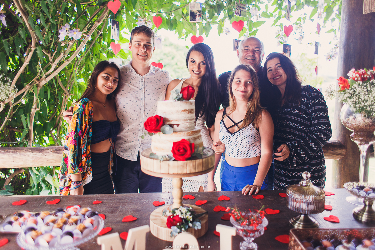 festa de noivado simples para família e amigos, Tássila costa fotografia, festa no sítio na família, Mayara e Lucas, Guarapari Recanto do Look