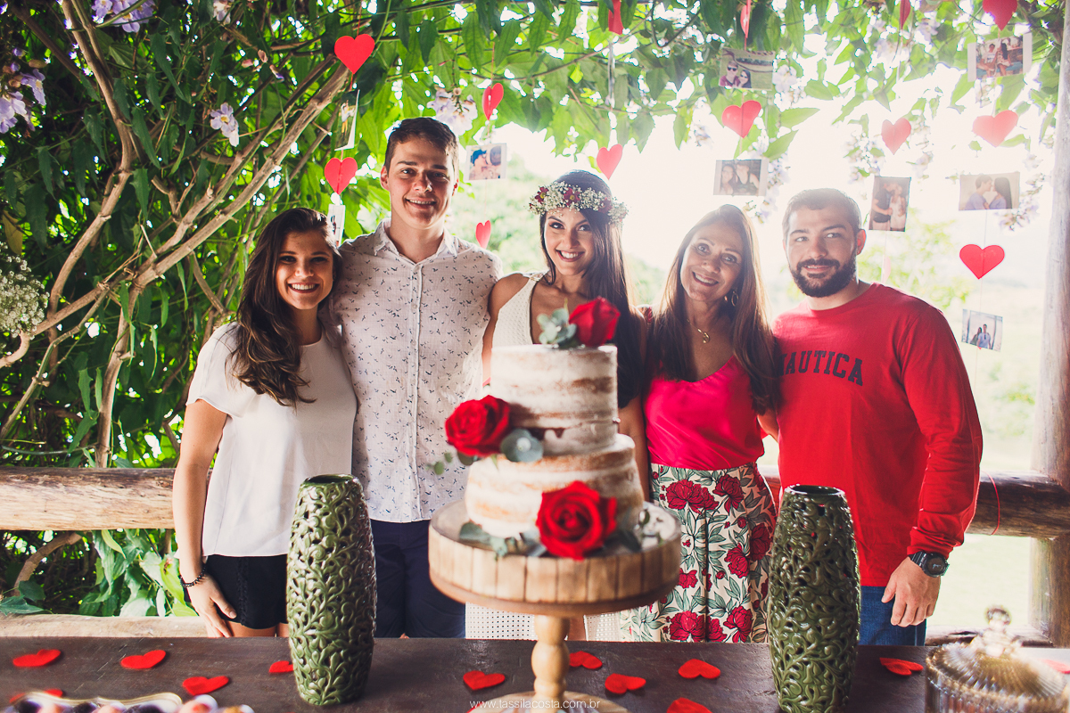 festa de noivado simples para família e amigos, Tássila costa fotografia, festa no sítio na família, Mayara e Lucas, Guarapari Recanto do Look