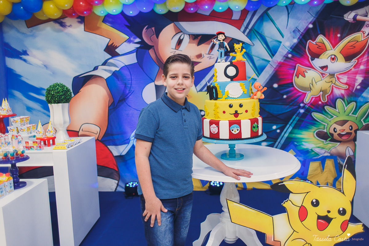 festa de menino, luis henrique 10 anos, festa no tema pokemon, familia linda, cerimonial em Praia de Itaparica, Cerimonial Tindolelê