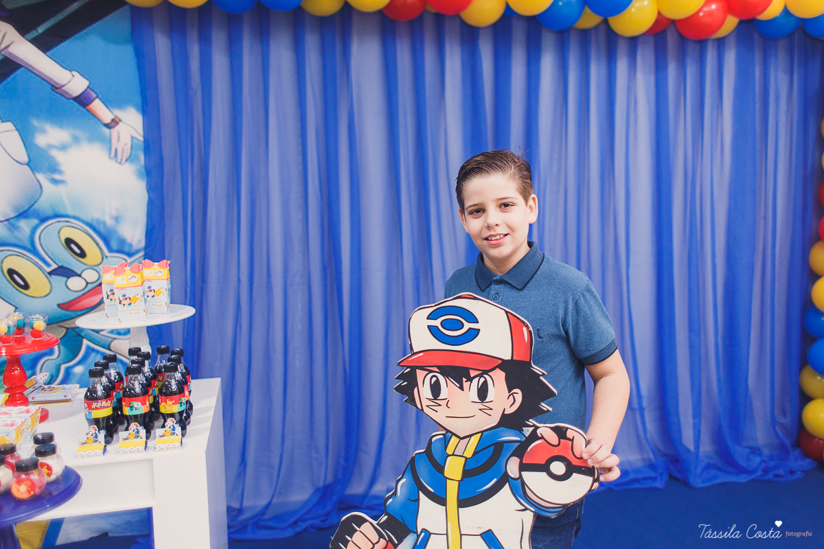 festa de menino, luis henrique 10 anos, festa no tema pokemon, familia linda, cerimonial em Praia de Itaparica, Cerimonial Tindolelê