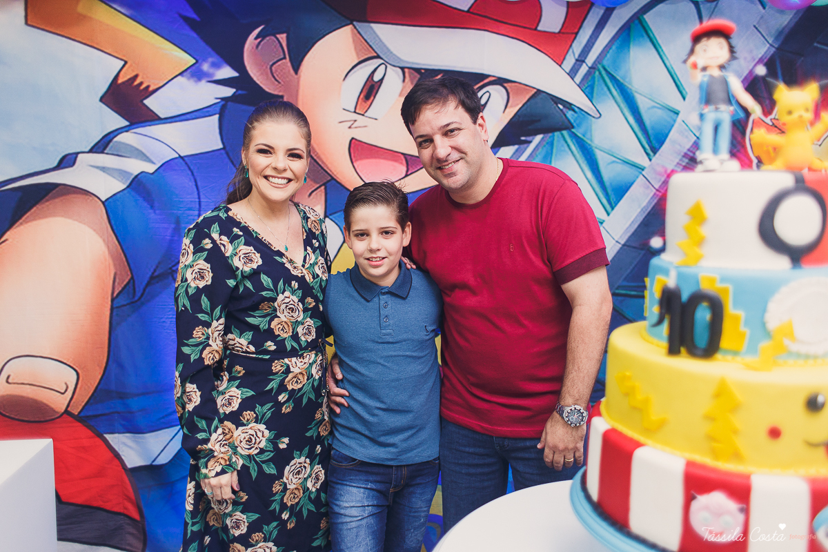 festa de menino, luis henrique 10 anos, festa no tema pokemon, familia linda, cerimonial em Praia de Itaparica, Cerimonial Tindolelê