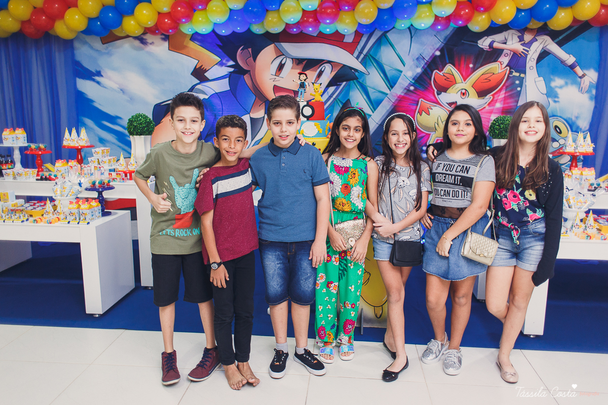 festa de menino, luis henrique 10 anos, festa no tema pokemon, familia linda, cerimonial em Praia de Itaparica, Cerimonial Tindolelê