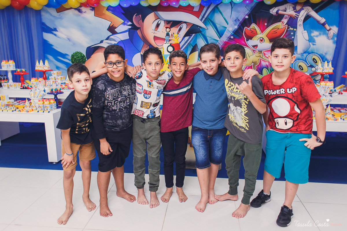 festa de menino, luis henrique 10 anos, festa no tema pokemon, familia linda, cerimonial em Praia de Itaparica, Cerimonial Tindolelê