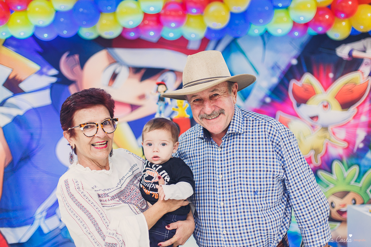 festa de menino, luis henrique 10 anos, festa no tema pokemon, familia linda, cerimonial em Praia de Itaparica, Cerimonial Tindolelê