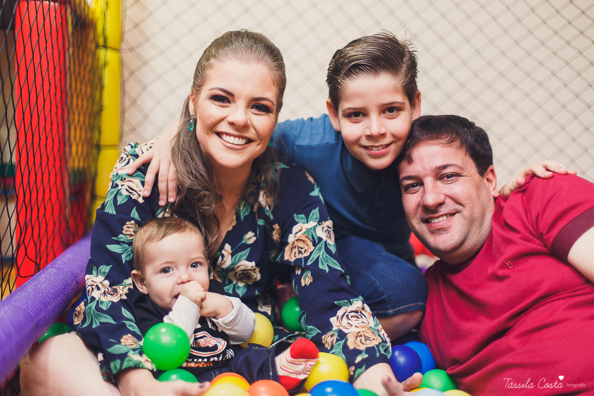 festa de menino, luis henrique 10 anos, festa no tema pokemon, familia linda, cerimonial em Praia de Itaparica, Cerimonial Tindolelê