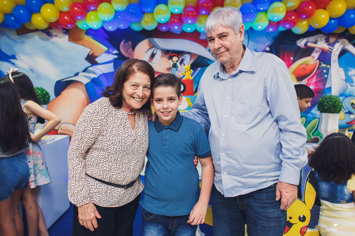 festa de menino, luis henrique 10 anos, festa no tema pokemon, familia linda, cerimonial em Praia de Itaparica, Cerimonial Tindolelê