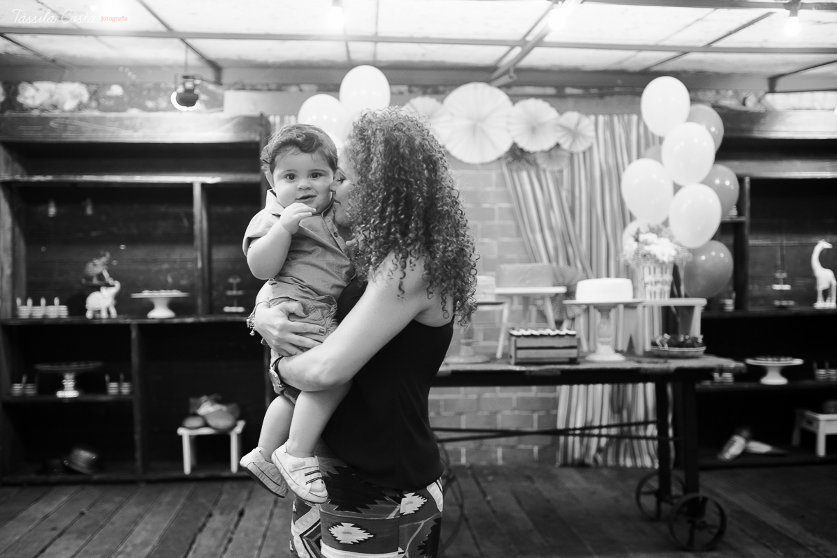 tássila costa, fotografia de aniversário infantil, festa linda, festa de menino, festa dos sonhos, cerimonial jardim secreto, decoração da Mimos da Dinda, fotos de aniversário, diogo 1 ano, inspiração para 
