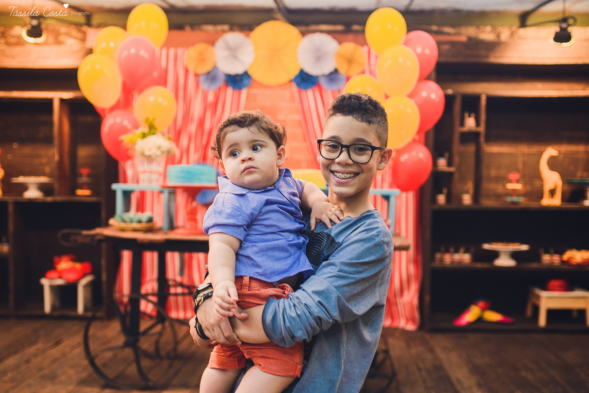 tássila costa, fotografia de aniversário infantil, festa linda, festa de menino, festa dos sonhos, cerimonial jardim secreto, decoração da Mimos da Dinda, fotos de aniversário, diogo 1 ano, inspiração para 