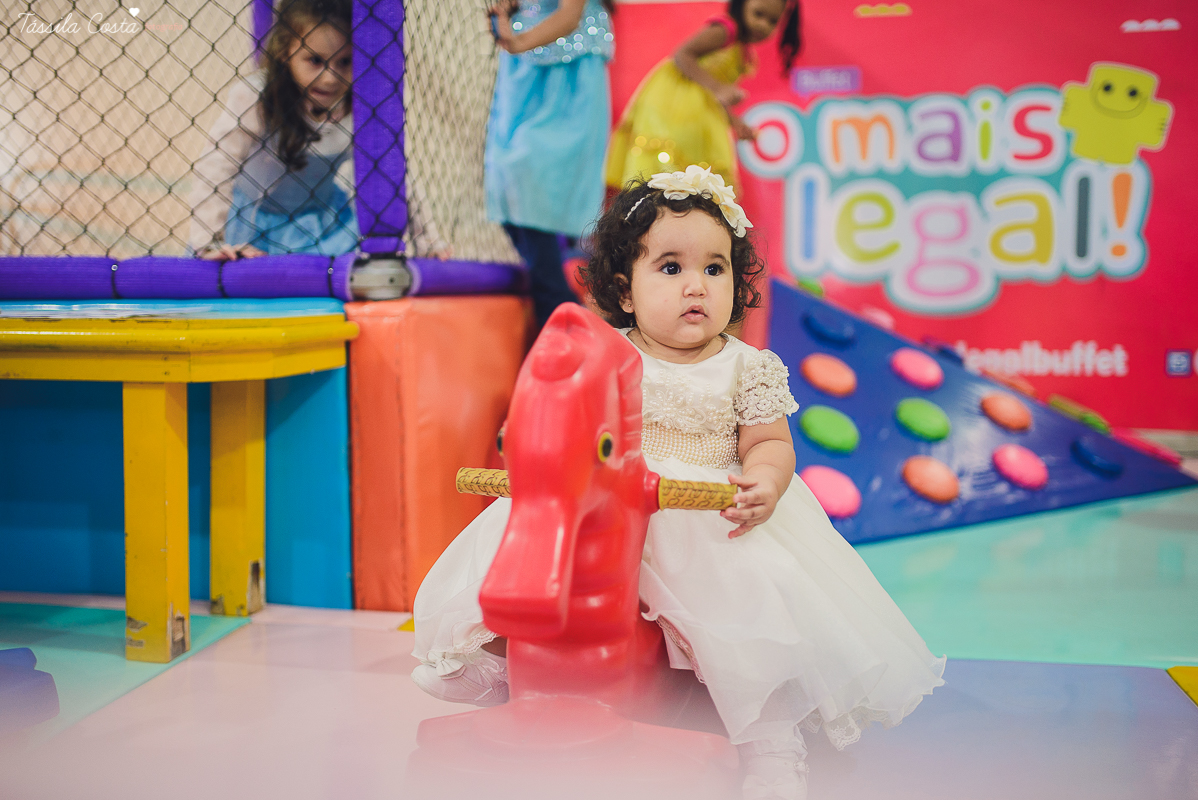 festa linda, cerimonial o mais legal, fotos de festa, fotos lindas, decoração do o mais legal, fotos de menina, festa no cerimonial o mais legal, fotógrafa do o mais legal, fotógrafa em vila velha, fotógrafa em vit&oacut