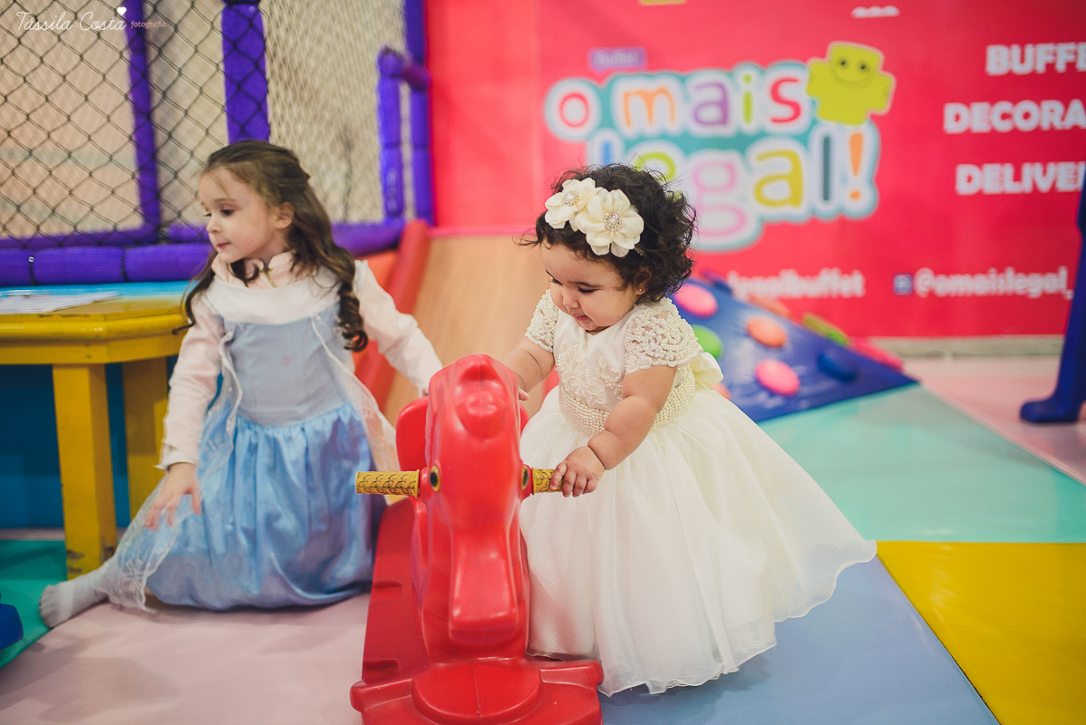 festa linda, cerimonial o mais legal, fotos de festa, fotos lindas, decoração do o mais legal, fotos de menina, festa no cerimonial o mais legal, fotógrafa do o mais legal, fotógrafa em vila velha, fotógrafa em vit&oacut