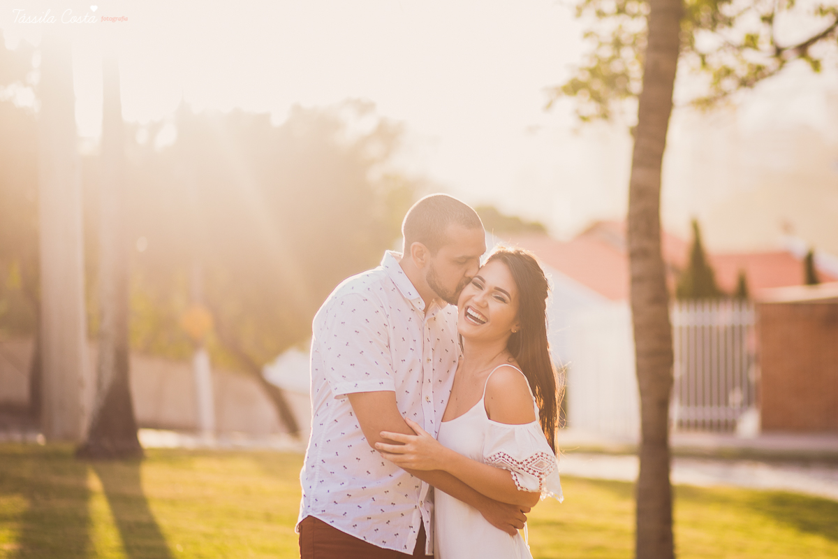 ensaio lindo, ensaio externo, carol dias, fotos externas, ilha do frade, ensaio lindo na ilha do frade, vitória, fotos de mulher, pré aniversário, fotos criativas, fotos lindas, foto com cachorro, amo cachorro, fotógrafa em vit