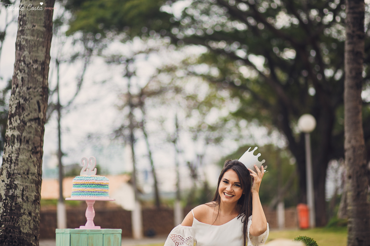 ensaio lindo, ensaio externo, carol dias, fotos externas, ilha do frade, ensaio lindo na ilha do frade, vitória, fotos de mulher, pré aniversário, fotos criativas, fotos lindas, foto com cachorro, amo cachorro, fotógrafa em vit