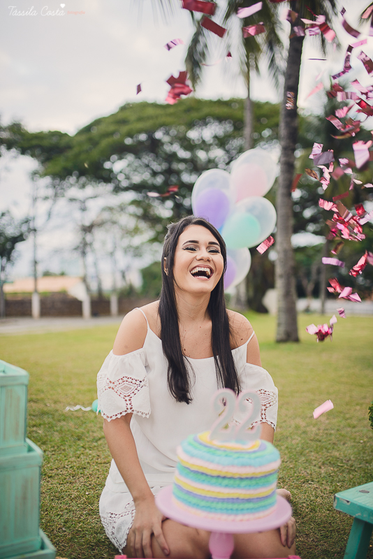 ensaio lindo, ensaio externo, carol dias, fotos externas, ilha do frade, ensaio lindo na ilha do frade, vitória, fotos de mulher, pré aniversário, fotos criativas, fotos lindas, foto com cachorro, amo cachorro, fotógrafa em vit