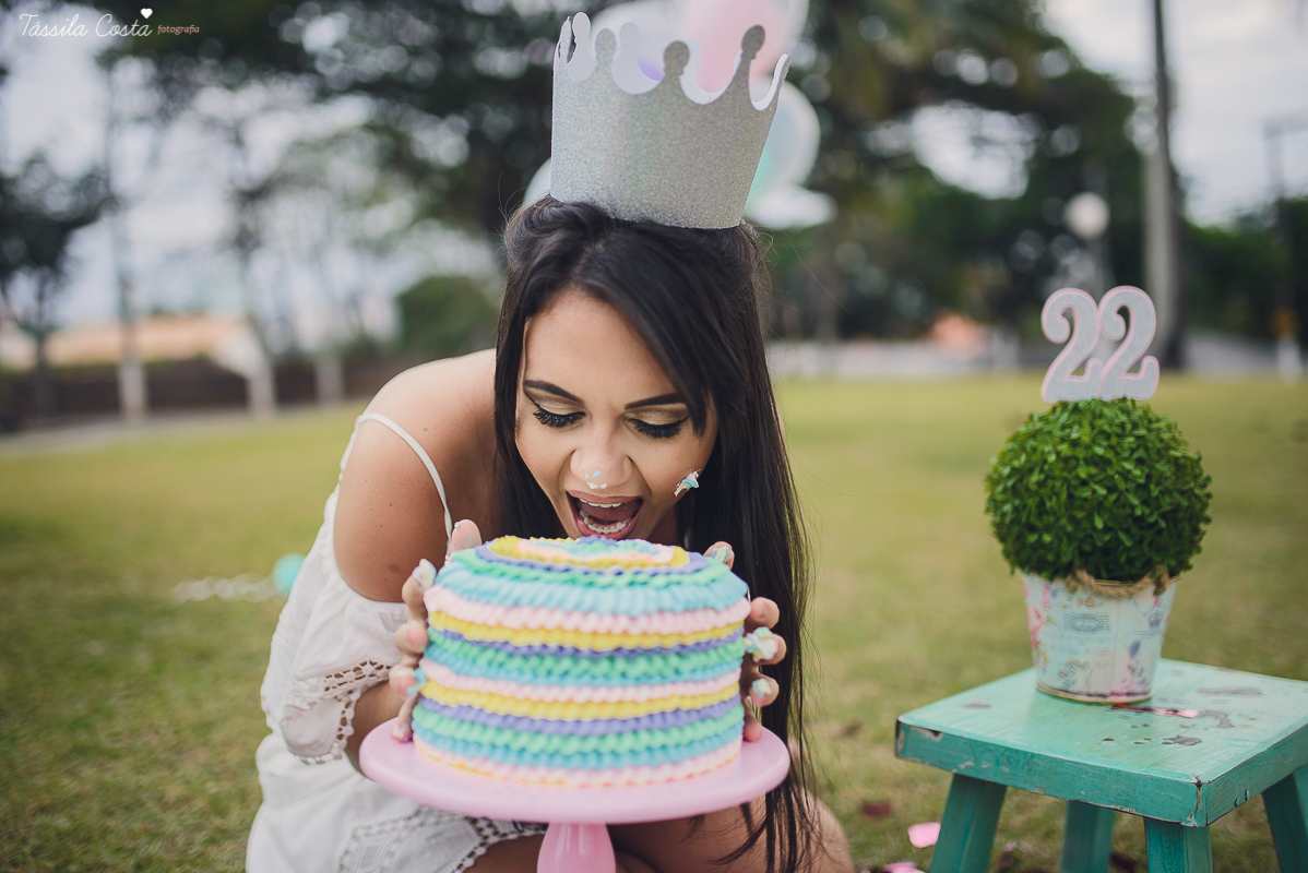 ensaio lindo, ensaio externo, carol dias, fotos externas, ilha do frade, ensaio lindo na ilha do frade, vitória, fotos de mulher, pré aniversário, fotos criativas, fotos lindas, foto com cachorro, amo cachorro, fotógrafa em vit