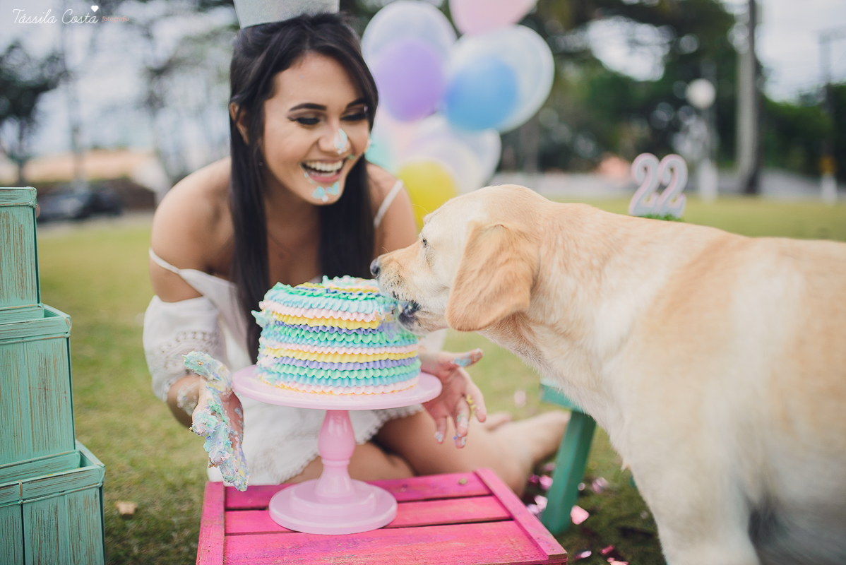 ensaio lindo, ensaio externo, carol dias, fotos externas, ilha do frade, ensaio lindo na ilha do frade, vitória, fotos de mulher, pré aniversário, fotos criativas, fotos lindas, foto com cachorro, amo cachorro, fotógrafa em vit