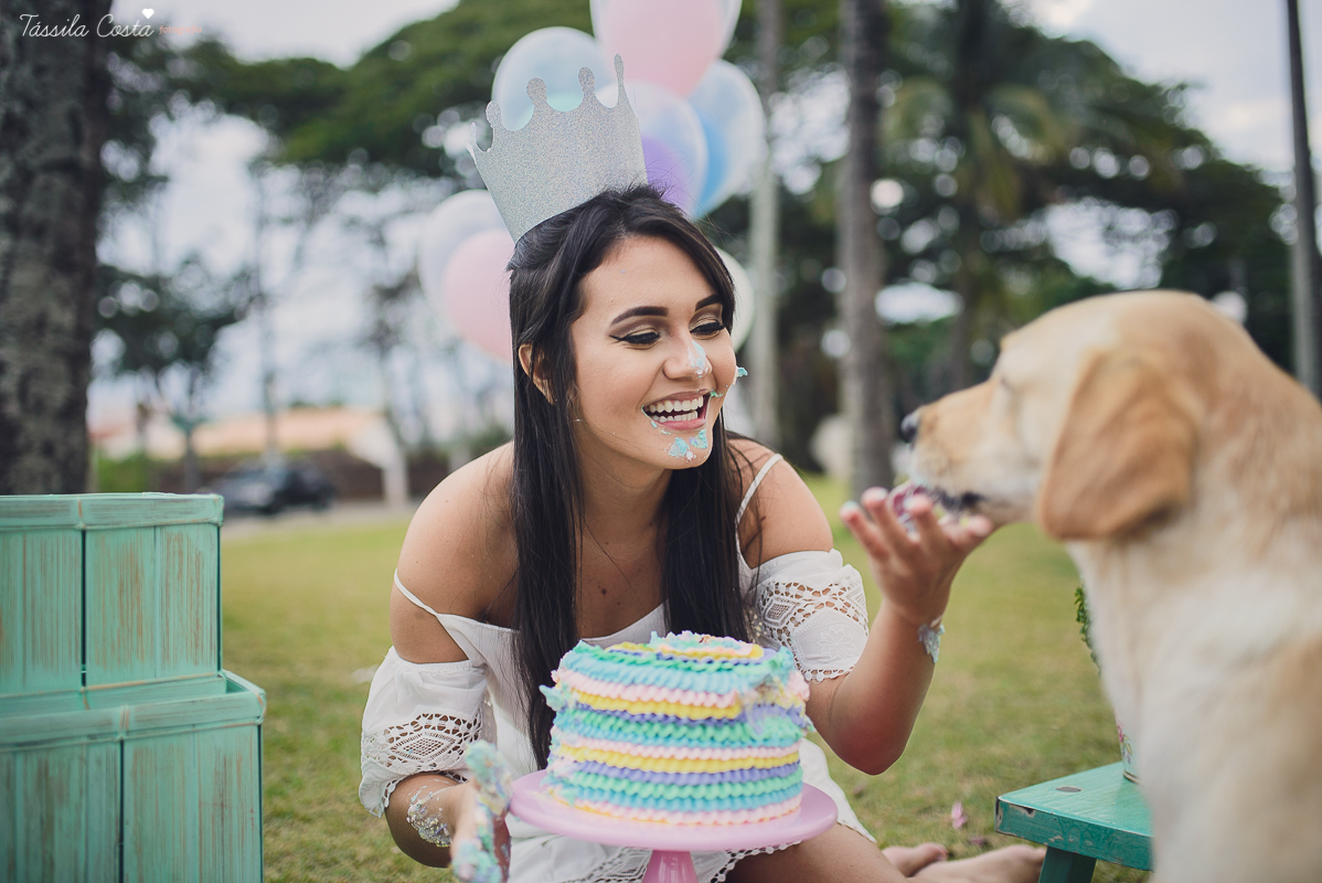 ensaio lindo, ensaio externo, carol dias, fotos externas, ilha do frade, ensaio lindo na ilha do frade, vitória, fotos de mulher, pré aniversário, fotos criativas, fotos lindas, foto com cachorro, amo cachorro, fotógrafa em vit