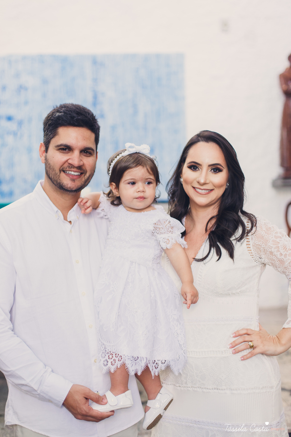 Batizado da Maya, na Capela Marítima na Prainha, em Vila Velha - ES, fotos de batizado na Praia da Costa, Maya e família, tássila costa fotografia, fotos de batismo no ES, look lindo para o dia do batismo