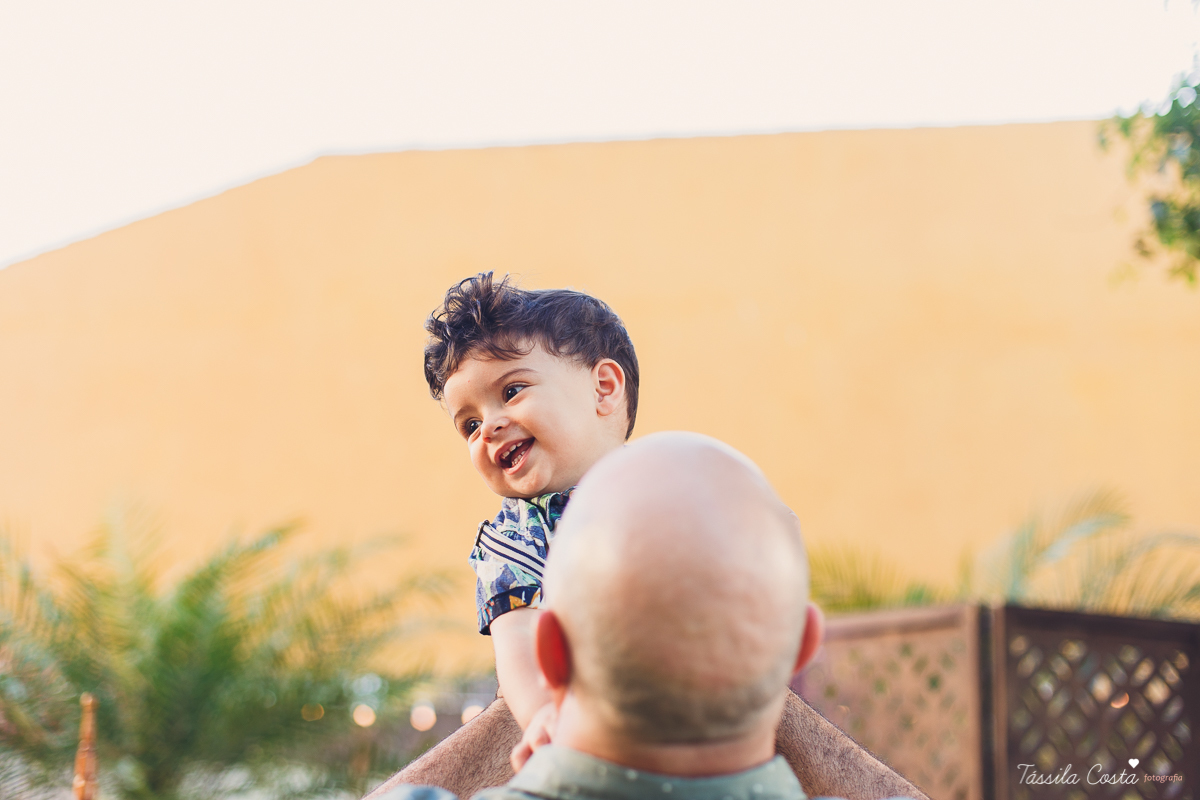 festa de aniversário tema Praia, festa de aniversário em Ponta da Fruta, Vila Velha ES, aniversário no quintal de casa, festa de menino, filho único, look lindo para aniversário durante o dia, aniversariante com look Zara, Shopping Vila Velha, tema Praia