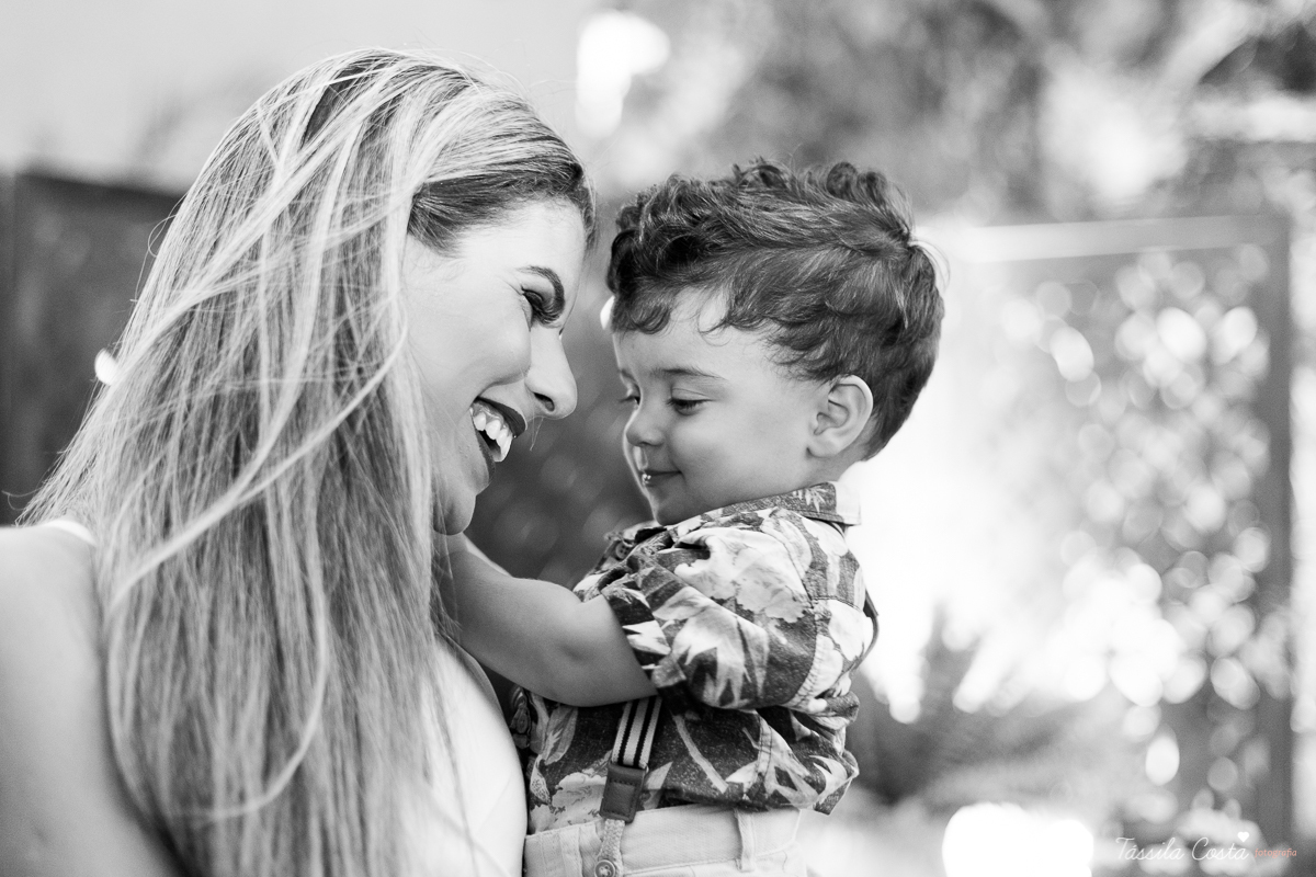 festa de aniversário tema Praia, festa de aniversário em Ponta da Fruta, Vila Velha ES, aniversário no quintal de casa, festa de menino, filho único, look lindo para aniversário durante o dia, aniversariante com look Zara, Shopping Vila Velha, tema Praia