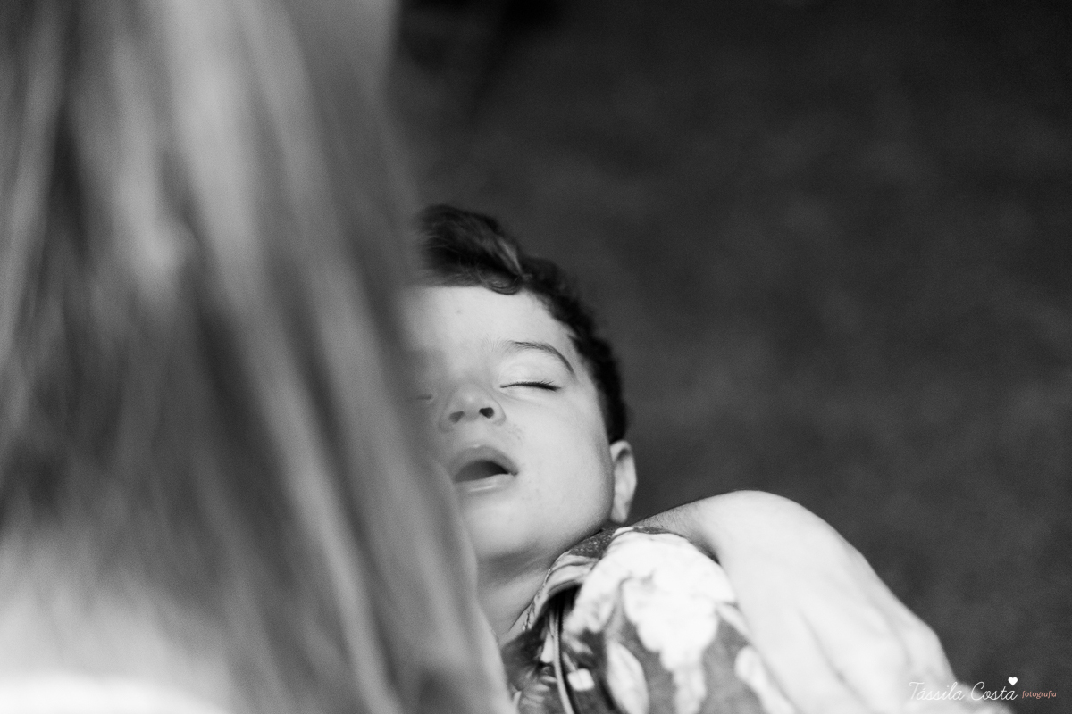 festa de aniversário tema Praia, festa de aniversário em Ponta da Fruta, Vila Velha ES, aniversário no quintal de casa, festa de menino, filho único, look lindo para aniversário durante o dia, aniversariante com look Zara, Shopping Vila Velha, tema Praia