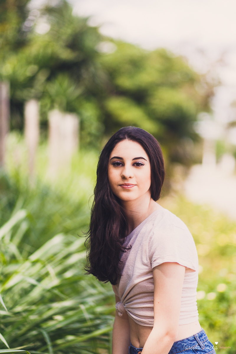 fotos de 15 anos feitas em Vitória, ES, Ilha do Frade, looks lindos para ensaio de 15 anos em Vitória, fotografia de debutante, manuela 15 anos, estuda na escola Darwin, em Vitória ES, 
