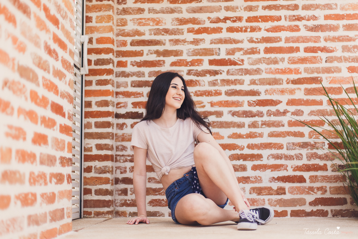 fotos de 15 anos feitas em Vitória, ES, Ilha do Frade, looks lindos para ensaio de 15 anos em Vitória, fotografia de debutante, manuela 15 anos, estuda na escola Darwin, em Vitória ES, 