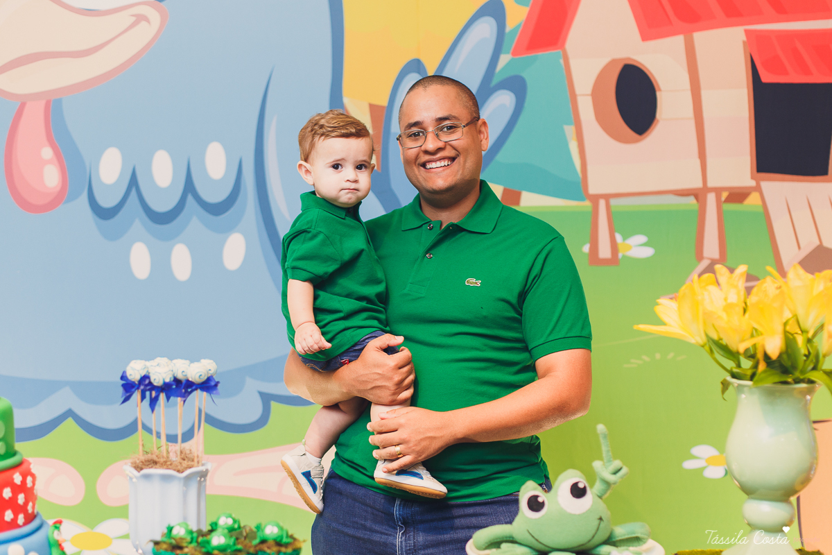 fotografia de festa infantil. no Cerimonial O Mais Legal, em Vitória, Bairro de Fátima, festa de menino, decoração da Galinha Pintadinha, do Cerimonial O Mais Legal, fotos lindas de aniversário infantil em Vitória ES, o que vestir no aniversário do filho