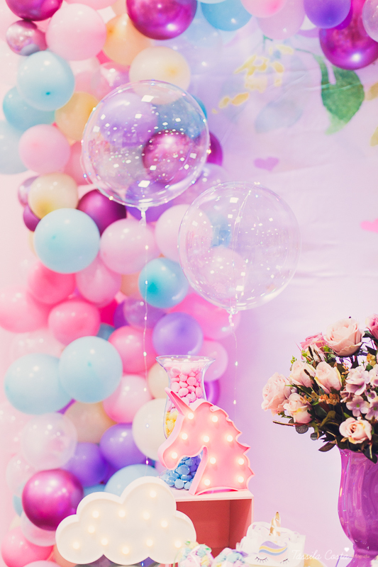festa linda de menina, ideia para decoração no tema unicórnio, tema legal para aniversário de 5 anos de menina, mariana 5 anos, cerimonial top em vitória, lollypop, fotografia de festa de menina, decoração rosa para festa de menina, tássila costa foto