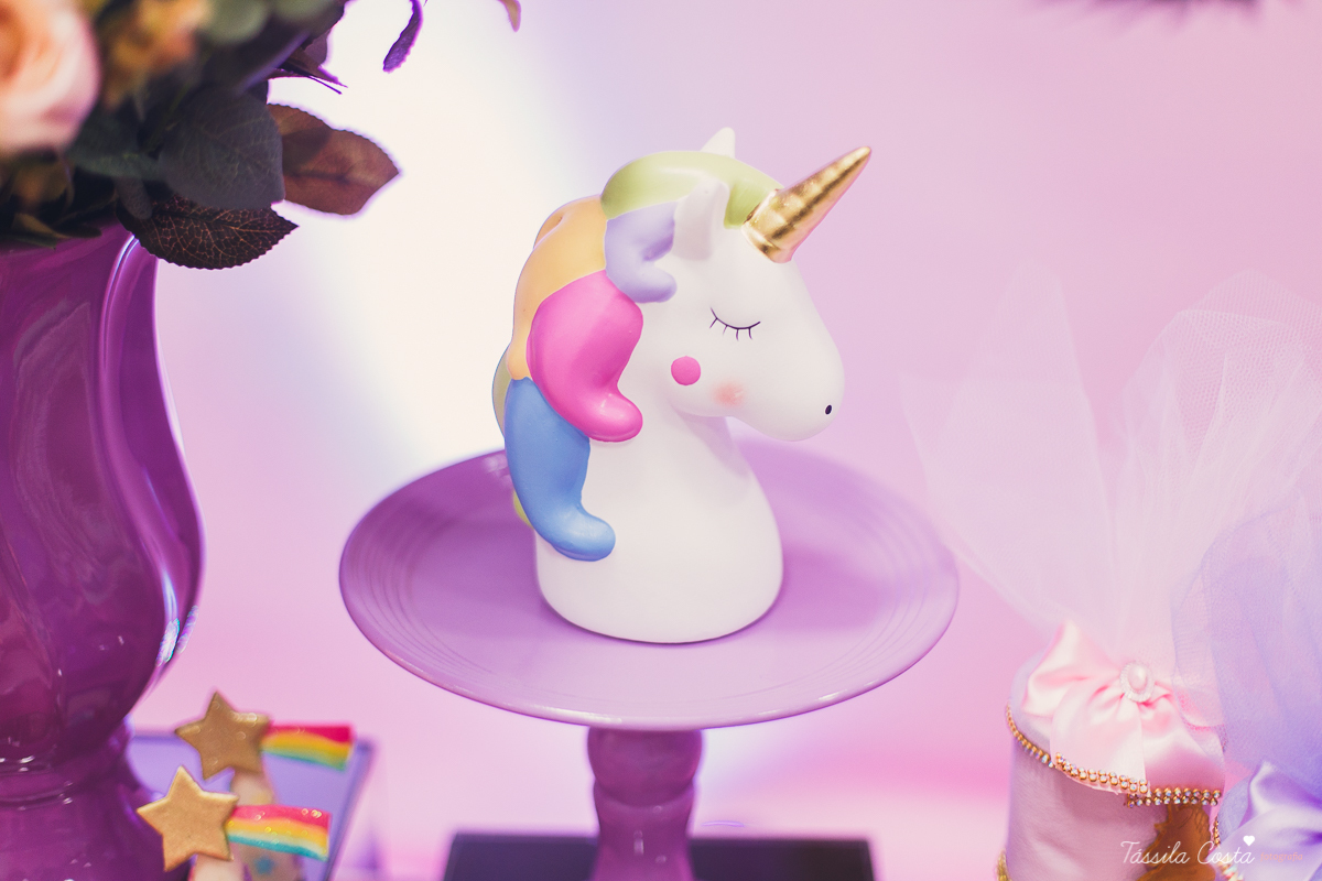 festa linda de menina, ideia para decoração no tema unicórnio, tema legal para aniversário de 5 anos de menina, mariana 5 anos, cerimonial top em vitória, lollypop, fotografia de festa de menina, decoração rosa para festa de menina, tássila costa foto