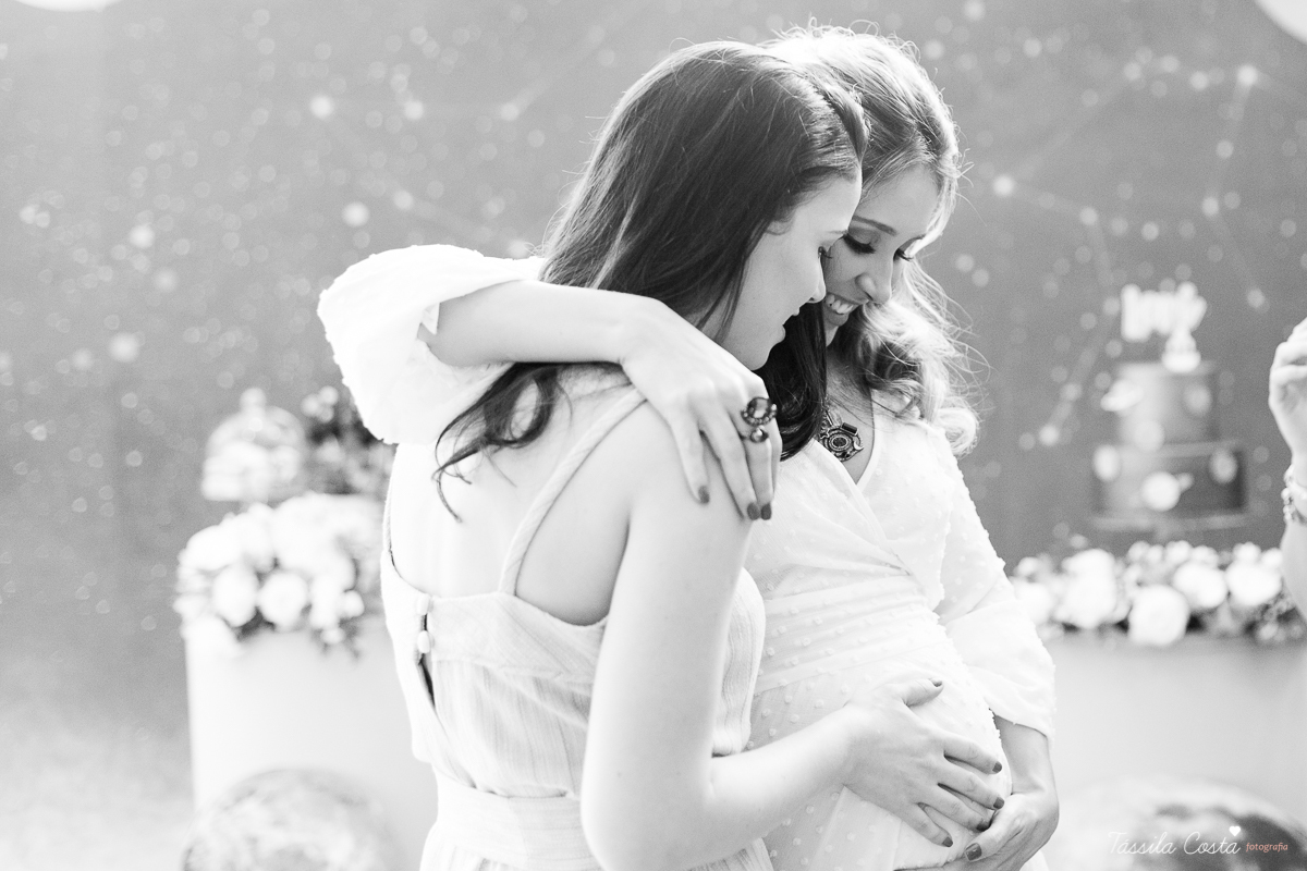 chá de bebê super diferente, da blogueira Thanandra, mãe do josé e levi, mãe de dois, chá de bebê todo azul, tema universo, tema constelação, fotografia de chá de bebê em vitória, ideia para chá de bebê super diferente, tássila costa fotografia 