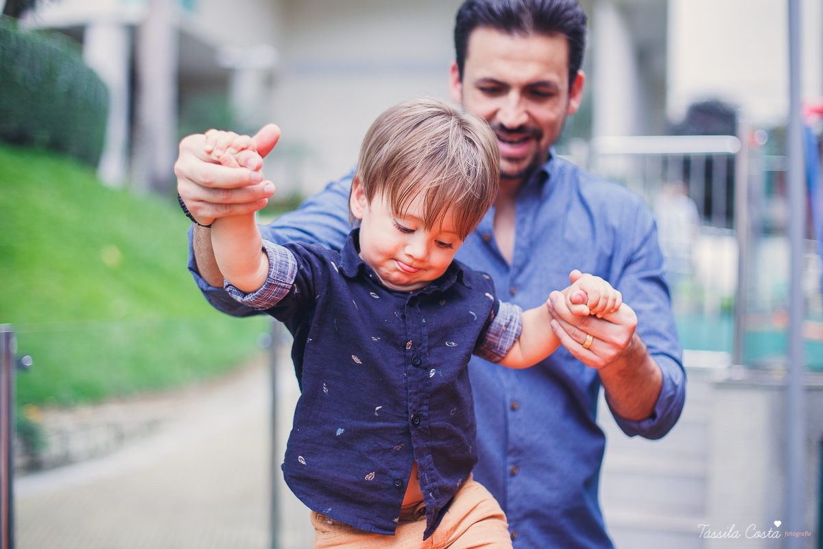 chá de bebê super diferente, da blogueira Thanandra, mãe do josé e levi, mãe de dois, chá de bebê todo azul, tema universo, tema constelação, fotografia de chá de bebê em vitória, ideia para chá de bebê super diferente, tássila costa fotografia 