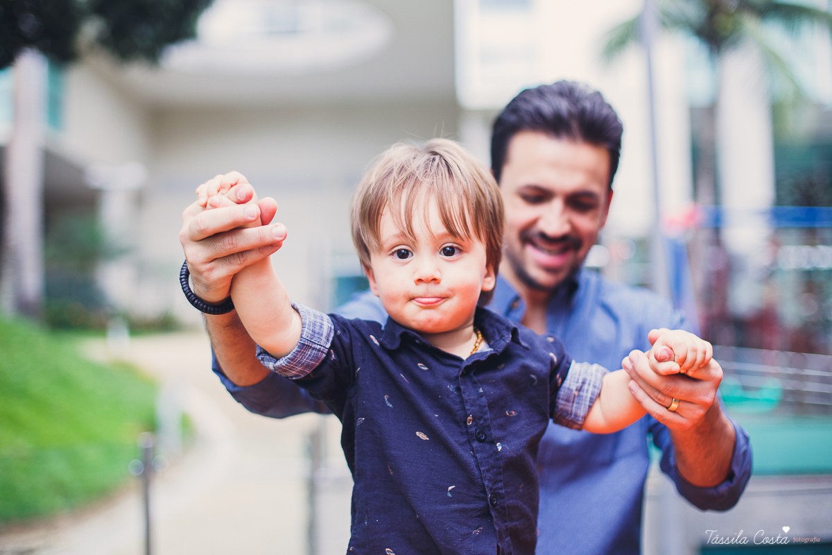 chá de bebê super diferente, da blogueira Thanandra, mãe do josé e levi, mãe de dois, chá de bebê todo azul, tema universo, tema constelação, fotografia de chá de bebê em vitória, ideia para chá de bebê super diferente, tássila costa fotografia 